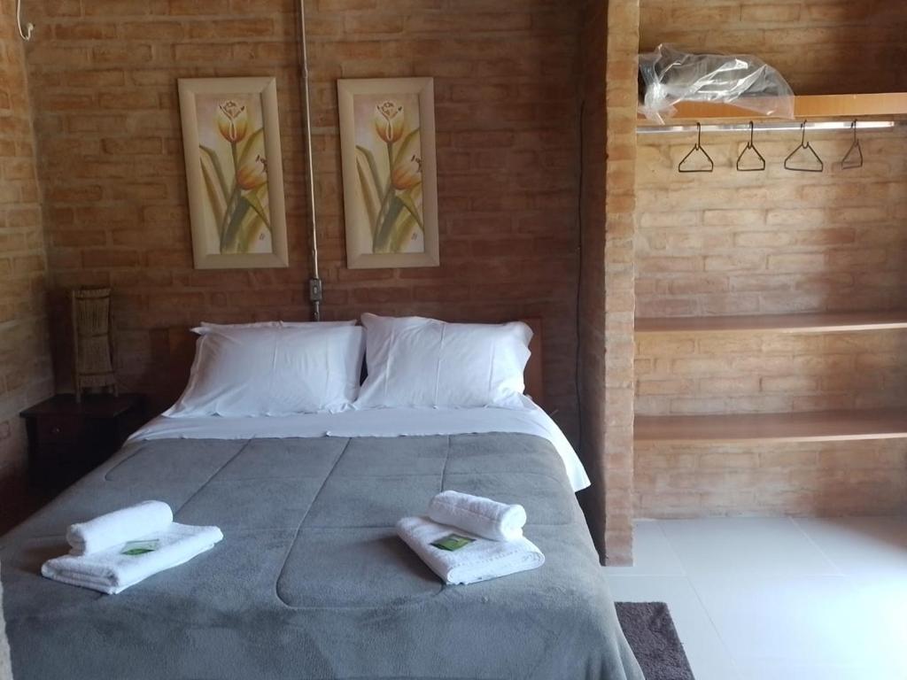 SUÍTES - Pousada Cores e Flores da Serra